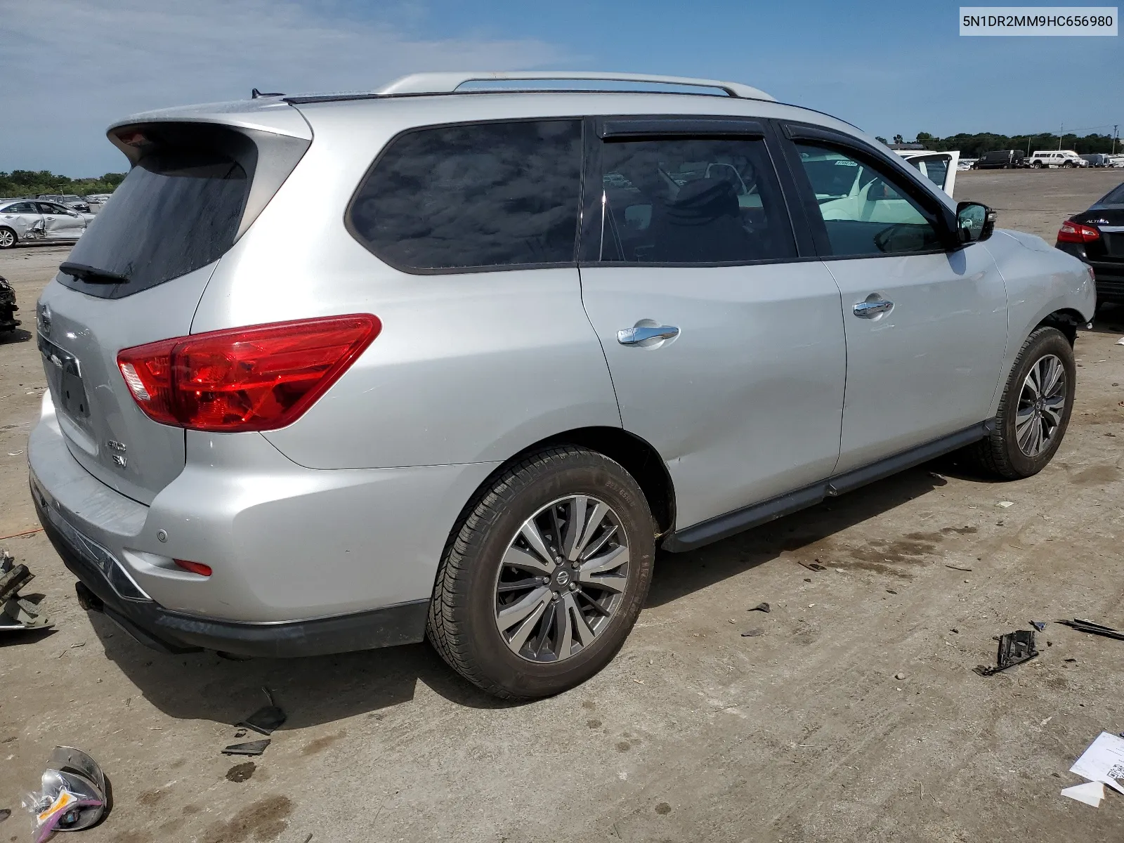 2017 Nissan Pathfinder S VIN: 5N1DR2MM9HC656980 Lot: 67162354