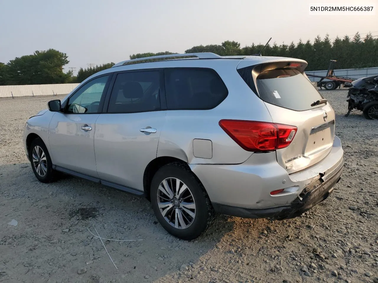 2017 Nissan Pathfinder S VIN: 5N1DR2MM5HC666387 Lot: 67544264