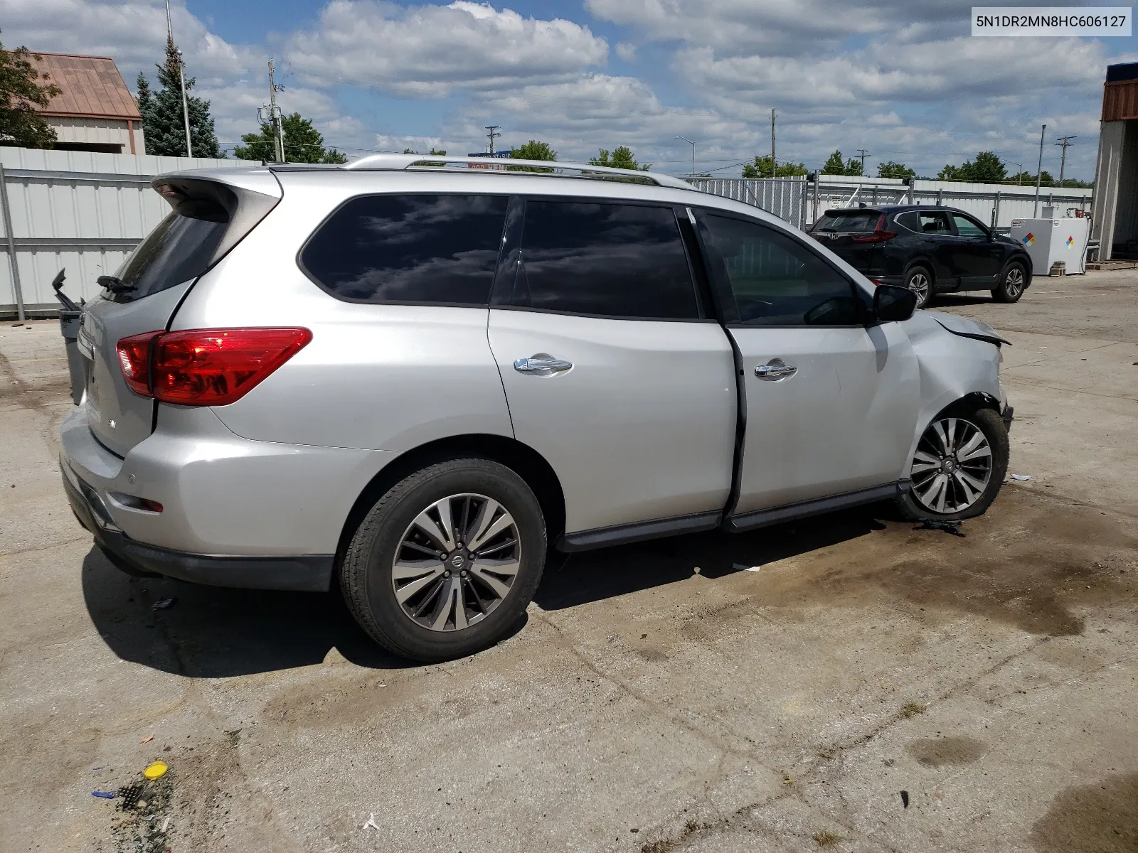 2017 Nissan Pathfinder S VIN: 5N1DR2MN8HC606127 Lot: 68102204