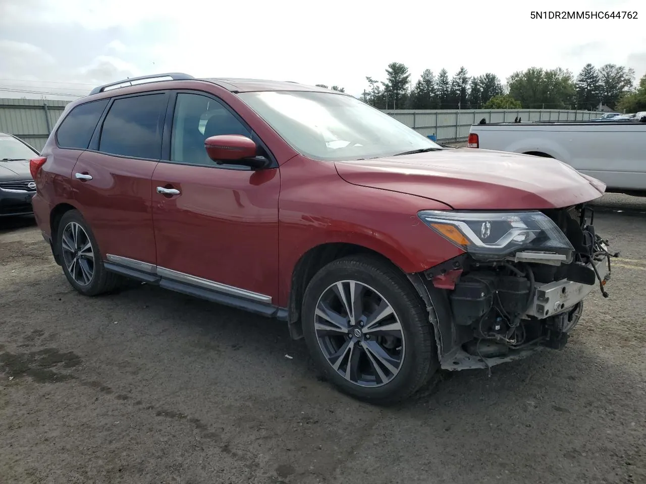 2017 Nissan Pathfinder S VIN: 5N1DR2MM5HC644762 Lot: 71202654