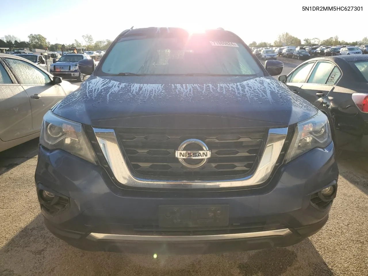 2017 Nissan Pathfinder S VIN: 5N1DR2MM5HC627301 Lot: 71989824