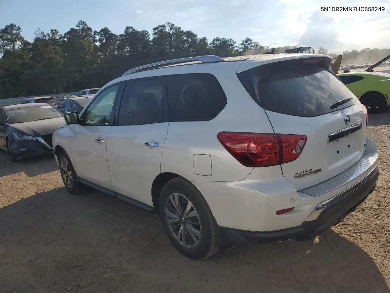 2017 Nissan Pathfinder S VIN: 5N1DR2MN7HC658249 Lot: 72764044