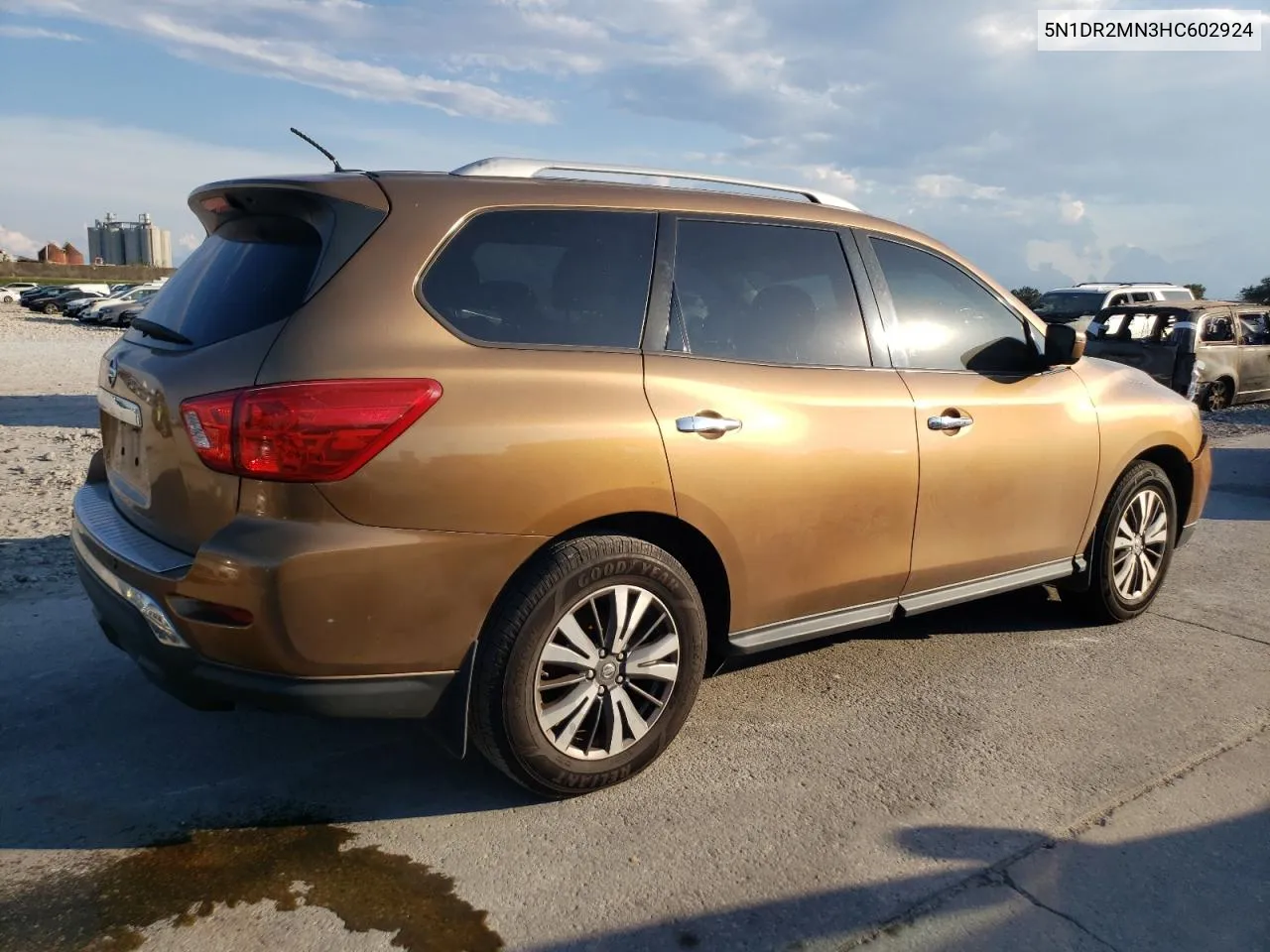 2017 Nissan Pathfinder S VIN: 5N1DR2MN3HC602924 Lot: 73059304