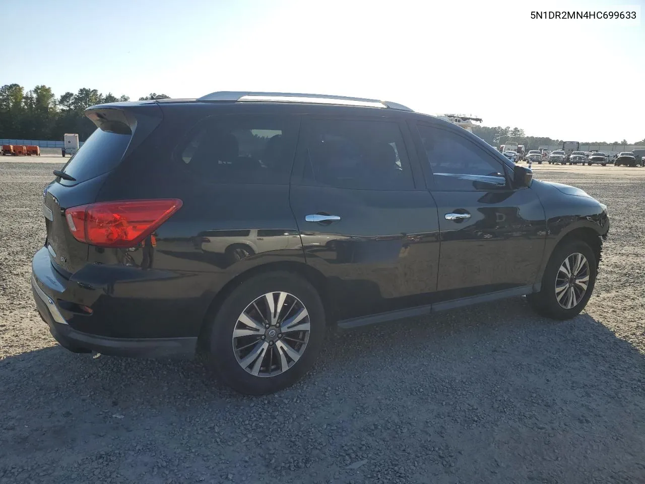 2017 Nissan Pathfinder S VIN: 5N1DR2MN4HC699633 Lot: 73553124