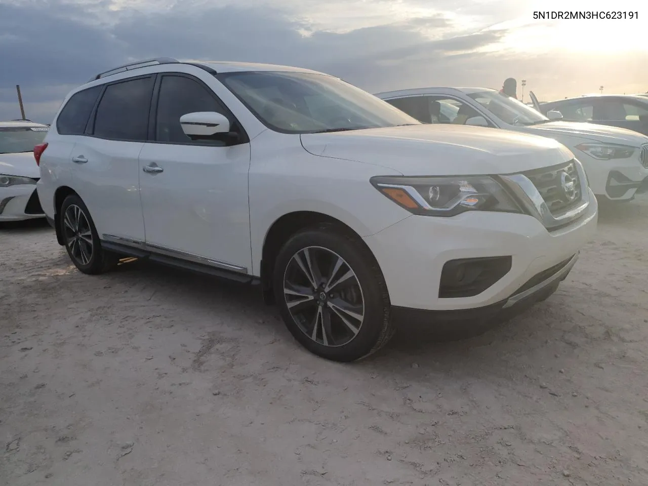 2017 Nissan Pathfinder S VIN: 5N1DR2MN3HC623191 Lot: 75117934