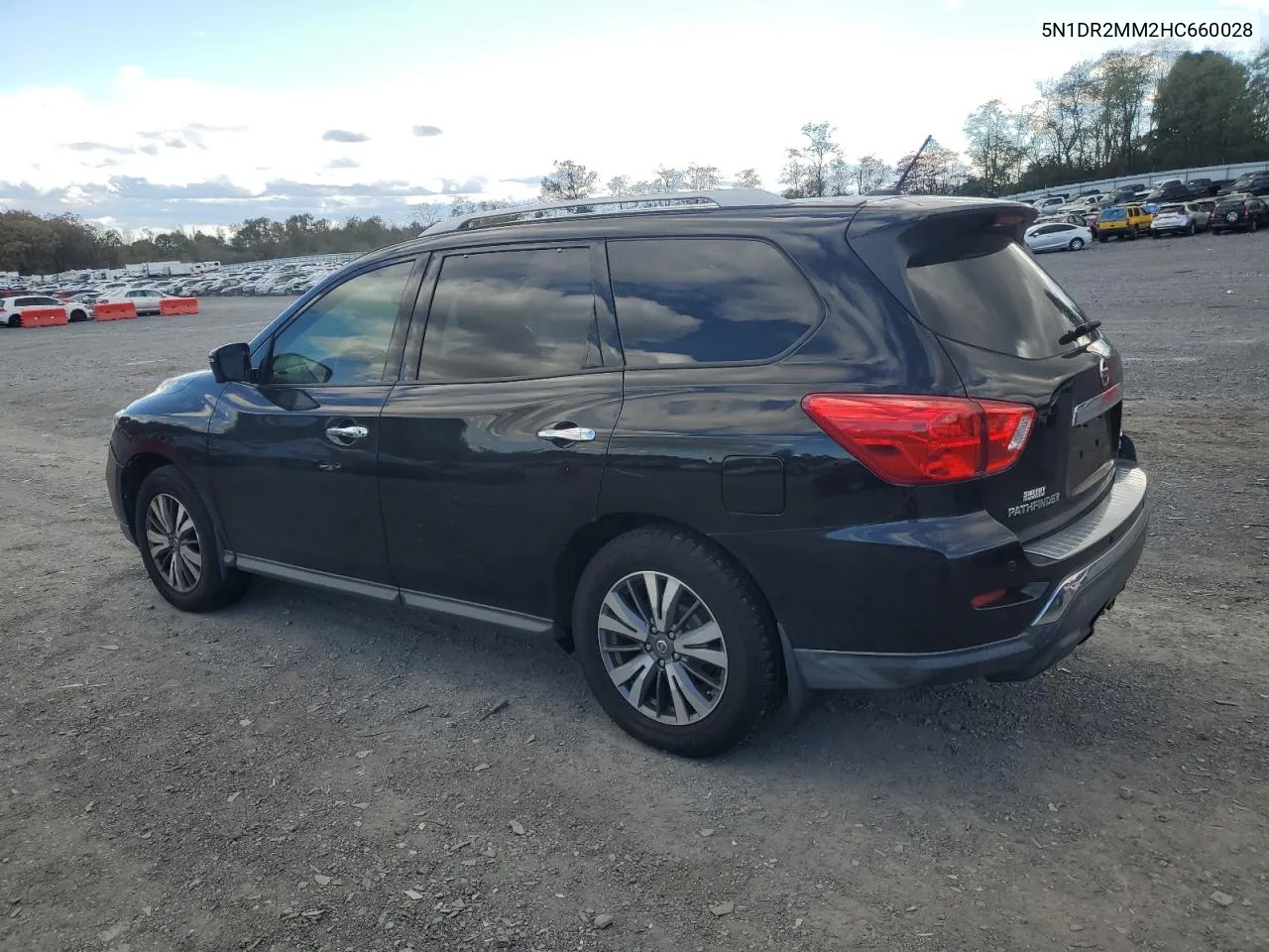 2017 Nissan Pathfinder S VIN: 5N1DR2MM2HC660028 Lot: 76026744