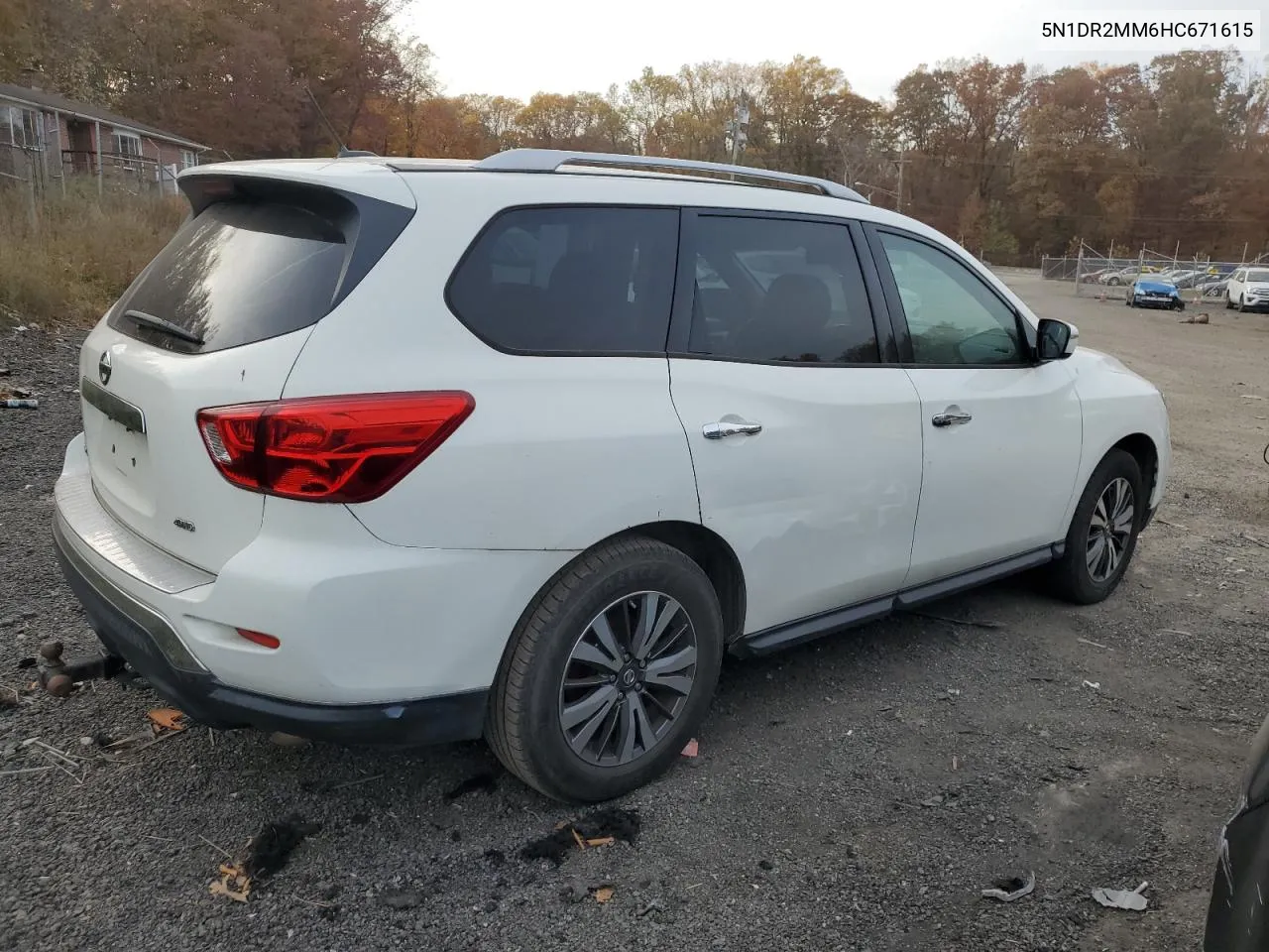 2017 Nissan Pathfinder S VIN: 5N1DR2MM6HC671615 Lot: 79361354