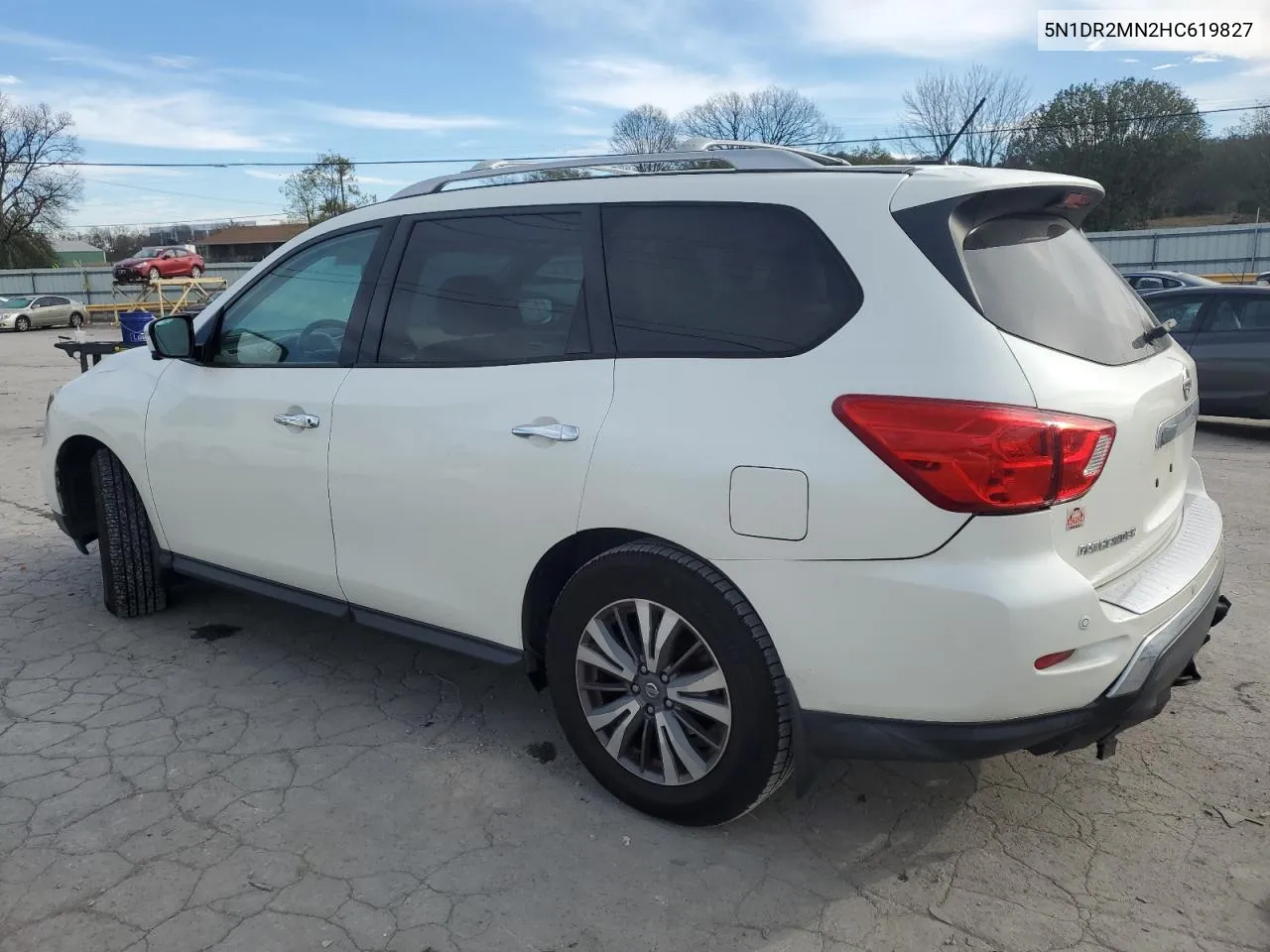 2017 Nissan Pathfinder S VIN: 5N1DR2MN2HC619827 Lot: 79406784