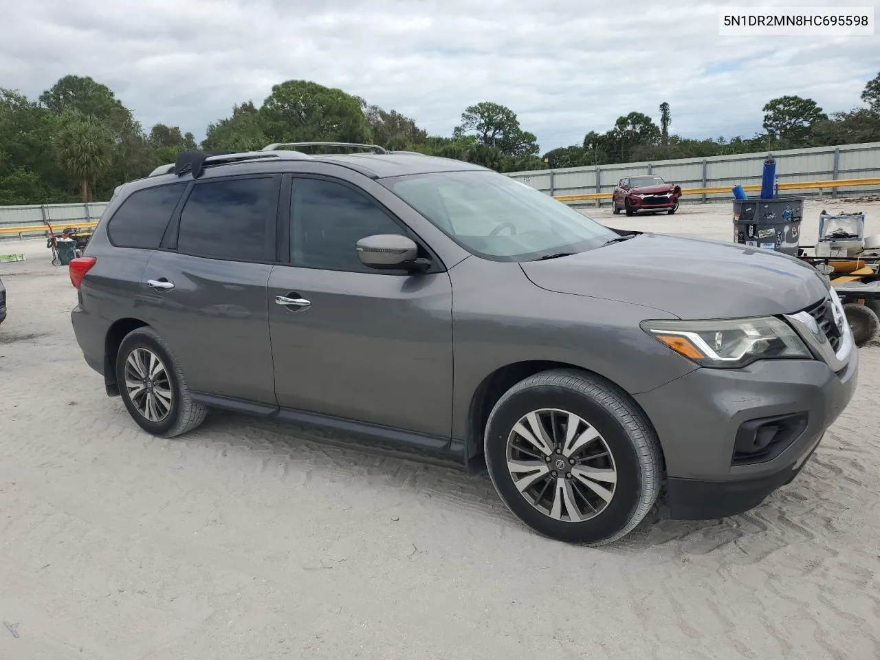 2017 Nissan Pathfinder S VIN: 5N1DR2MN8HC695598 Lot: 79567254