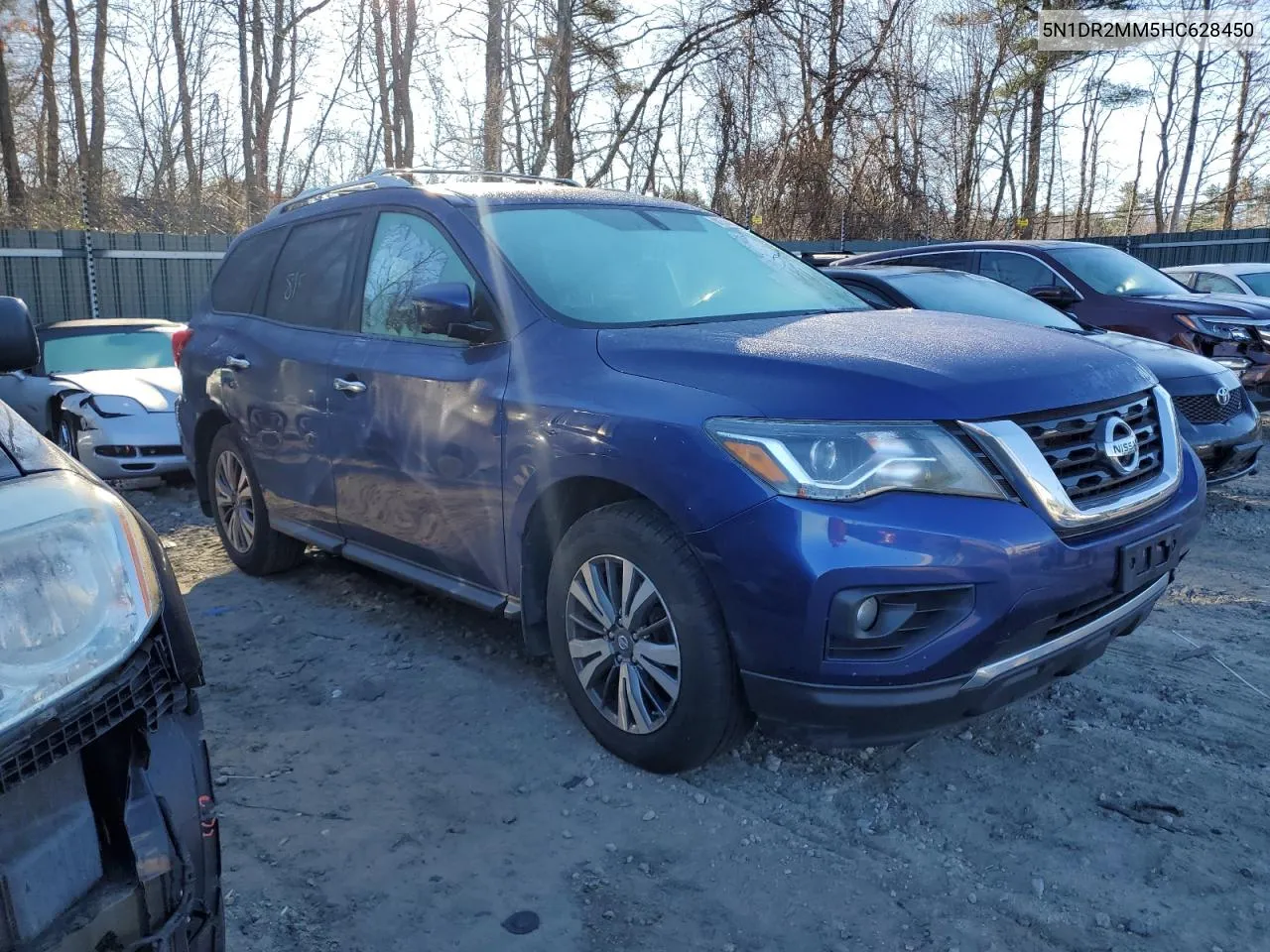 2017 Nissan Pathfinder S VIN: 5N1DR2MM5HC628450 Lot: 81556534