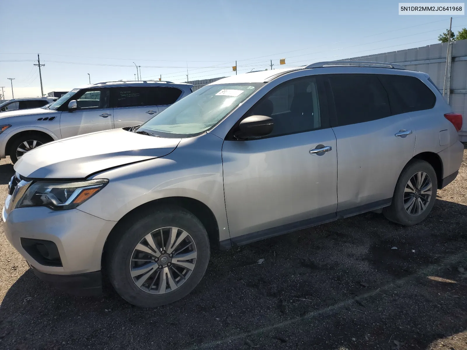 2018 Nissan Pathfinder S VIN: 5N1DR2MM2JC641968 Lot: 55810524