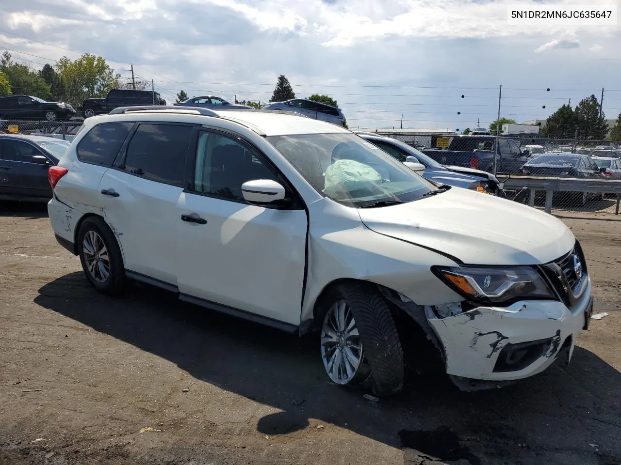 2018 Nissan Pathfinder S VIN: 5N1DR2MN6JC635647 Lot: 62957594