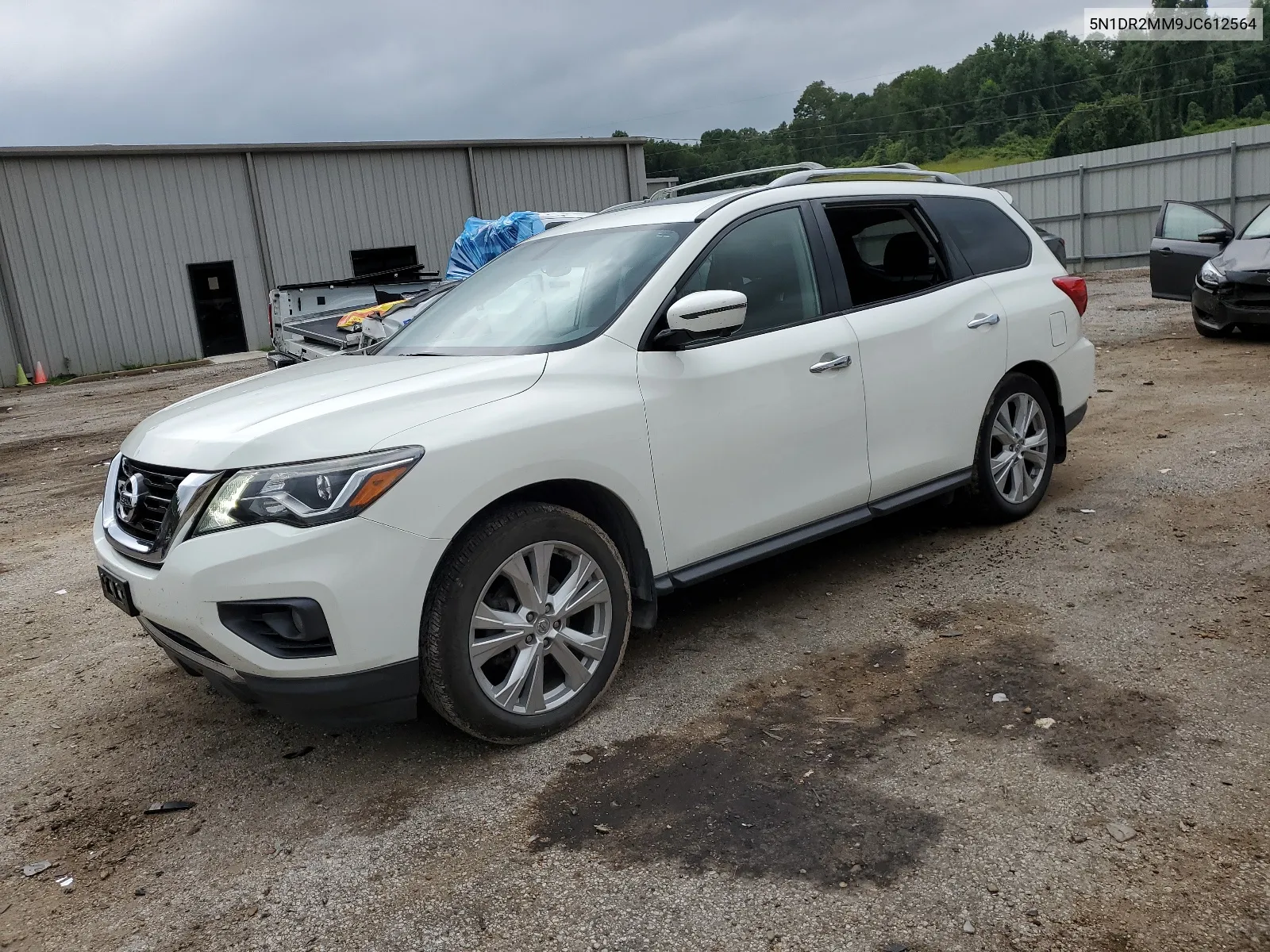 2018 Nissan Pathfinder S VIN: 5N1DR2MM9JC612564 Lot: 63850754