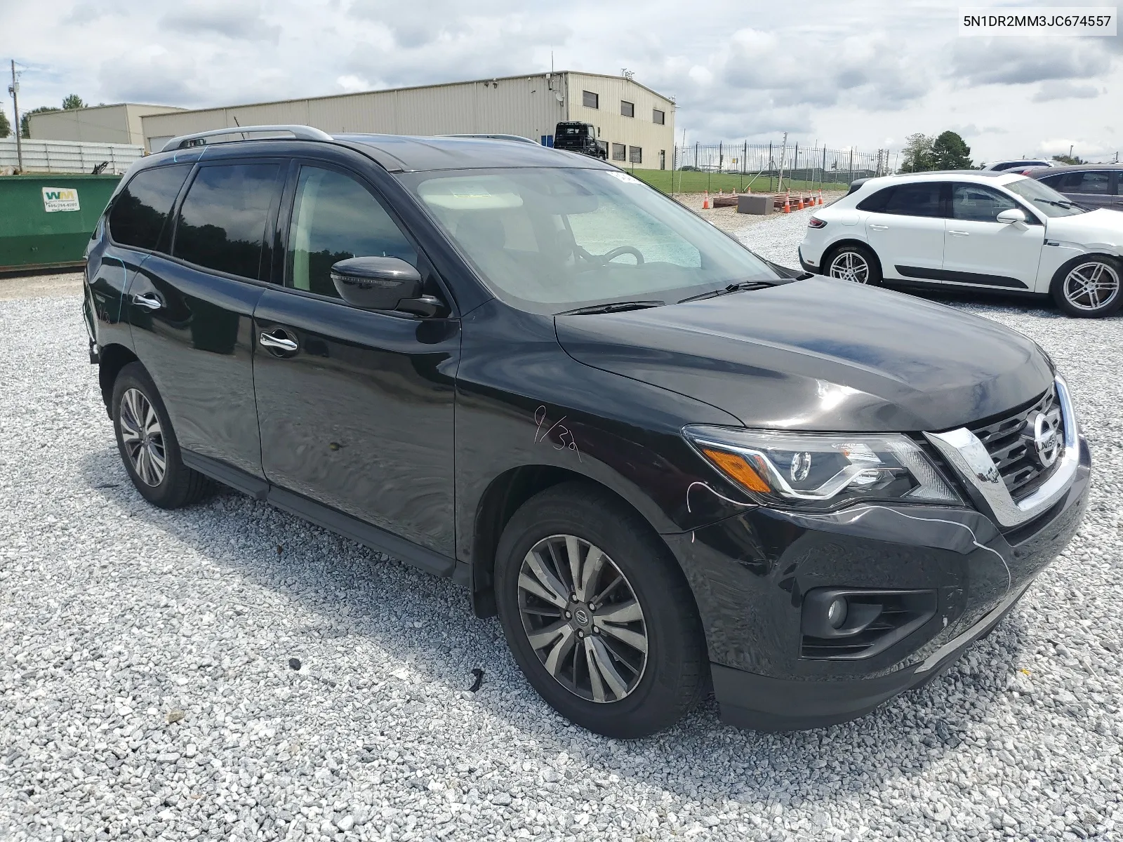 2018 Nissan Pathfinder S VIN: 5N1DR2MM3JC674557 Lot: 64249434