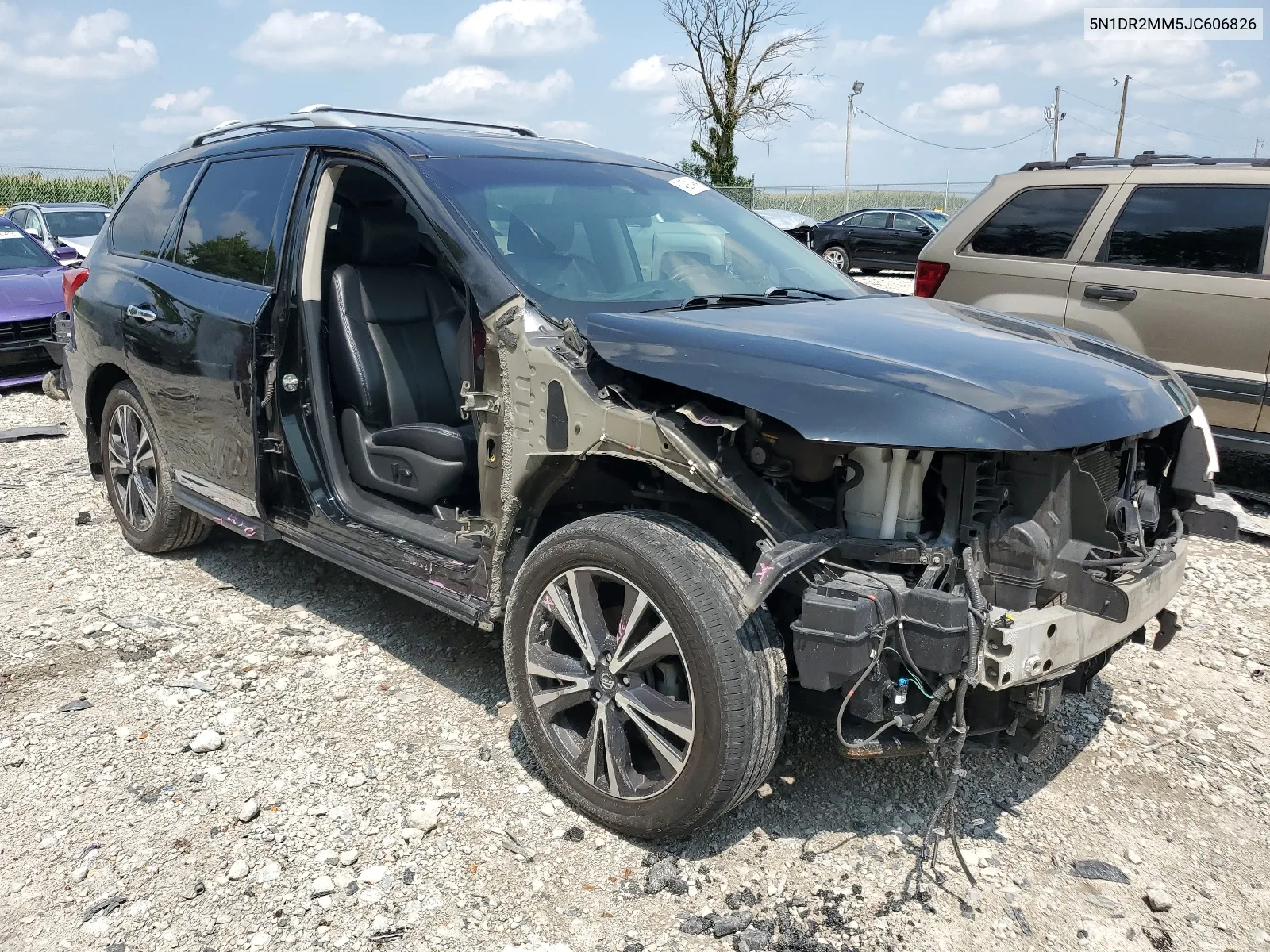 5N1DR2MM5JC606826 2018 Nissan Pathfinder S