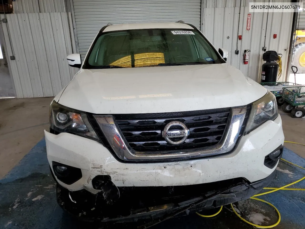 5N1DR2MN6JC607671 2018 Nissan Pathfinder S