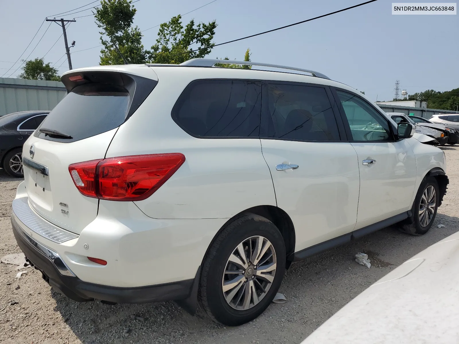 5N1DR2MM3JC663848 2018 Nissan Pathfinder S