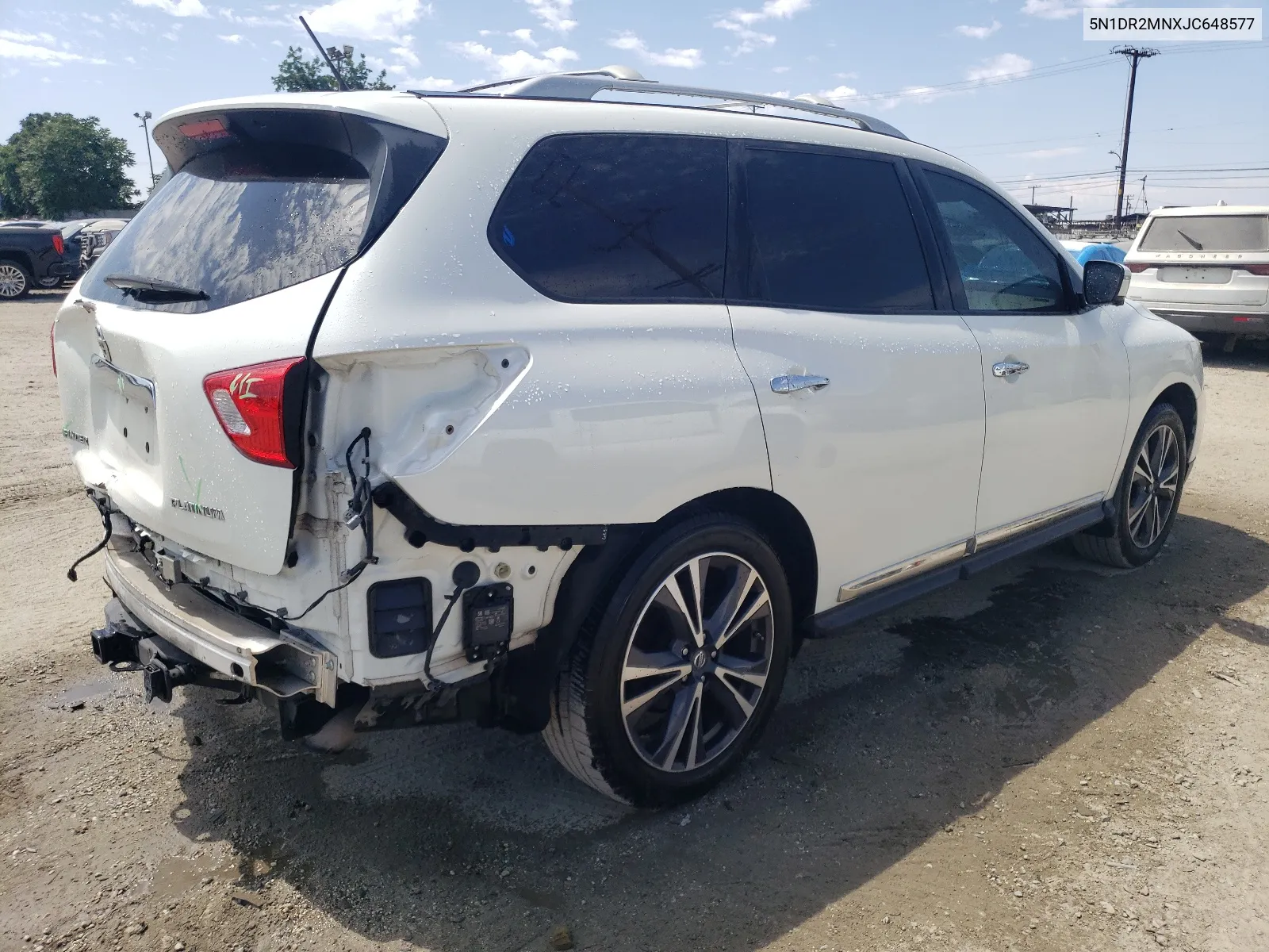 5N1DR2MNXJC648577 2018 Nissan Pathfinder S