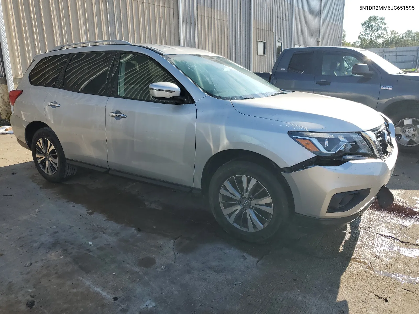 2018 Nissan Pathfinder S VIN: 5N1DR2MM6JC651595 Lot: 67720854