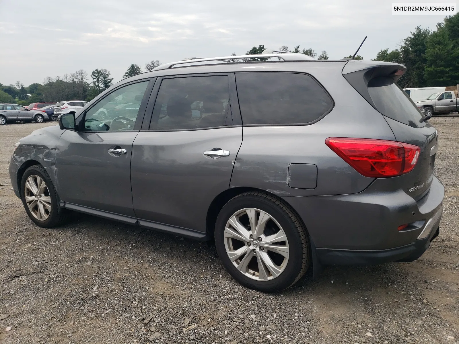 5N1DR2MM9JC666415 2018 Nissan Pathfinder S