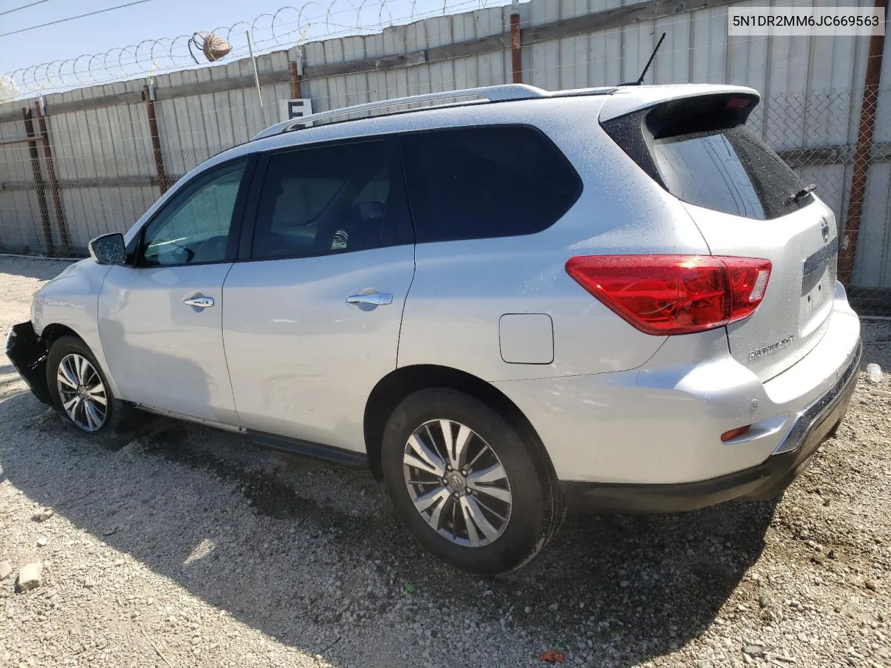 2018 Nissan Pathfinder S VIN: 5N1DR2MM6JC669563 Lot: 67799304