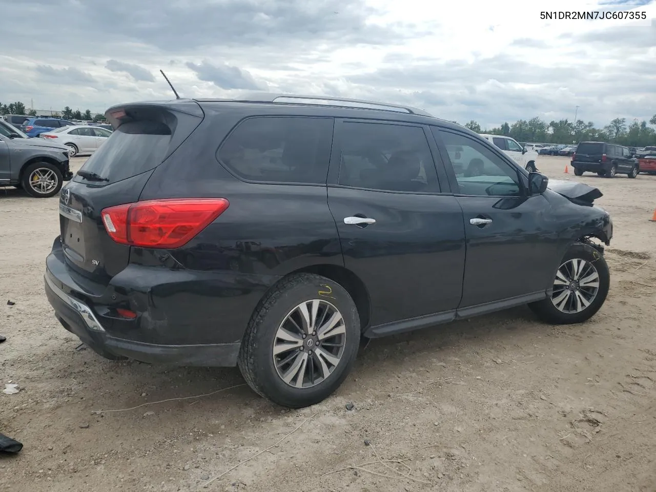 2018 Nissan Pathfinder S VIN: 5N1DR2MN7JC607355 Lot: 71134694