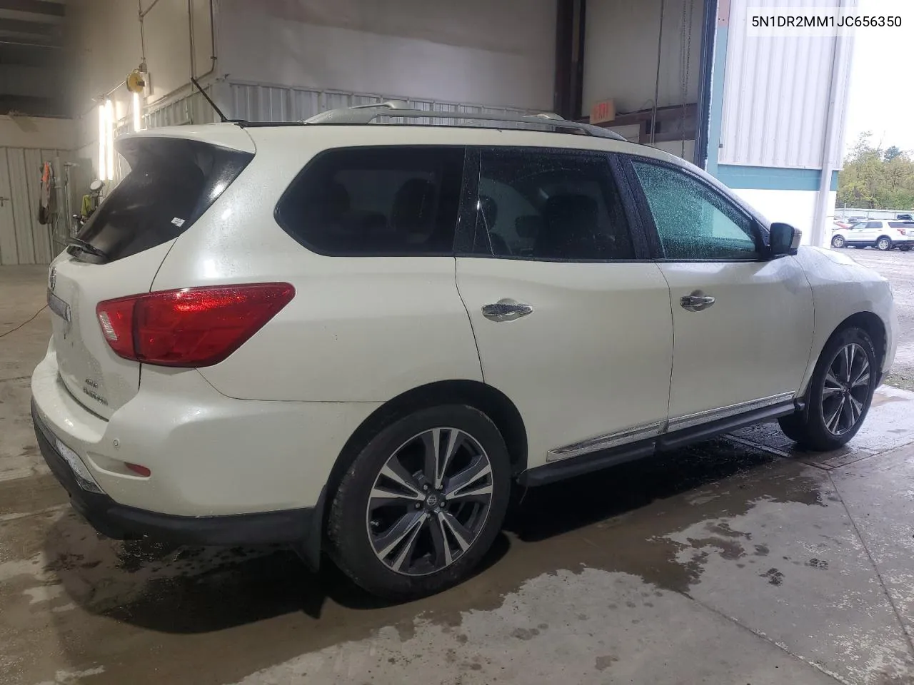 2018 Nissan Pathfinder S VIN: 5N1DR2MM1JC656350 Lot: 71493714