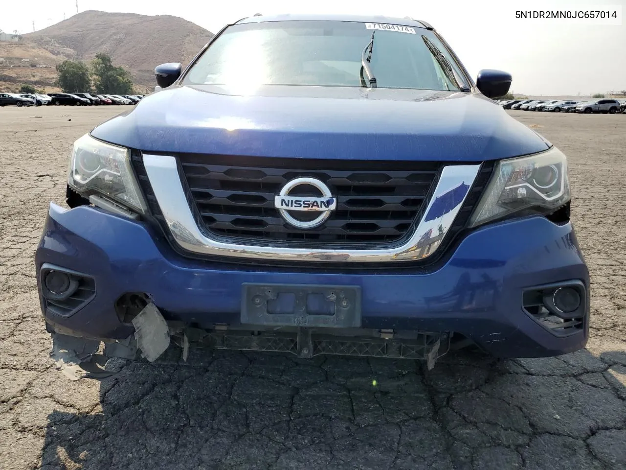 2018 Nissan Pathfinder S VIN: 5N1DR2MN0JC657014 Lot: 71504174