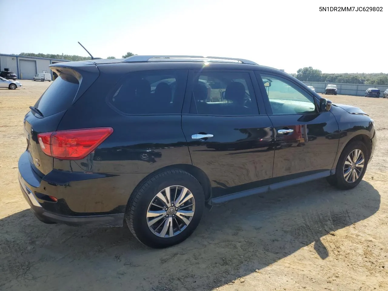 2018 Nissan Pathfinder S VIN: 5N1DR2MM7JC629802 Lot: 71525464