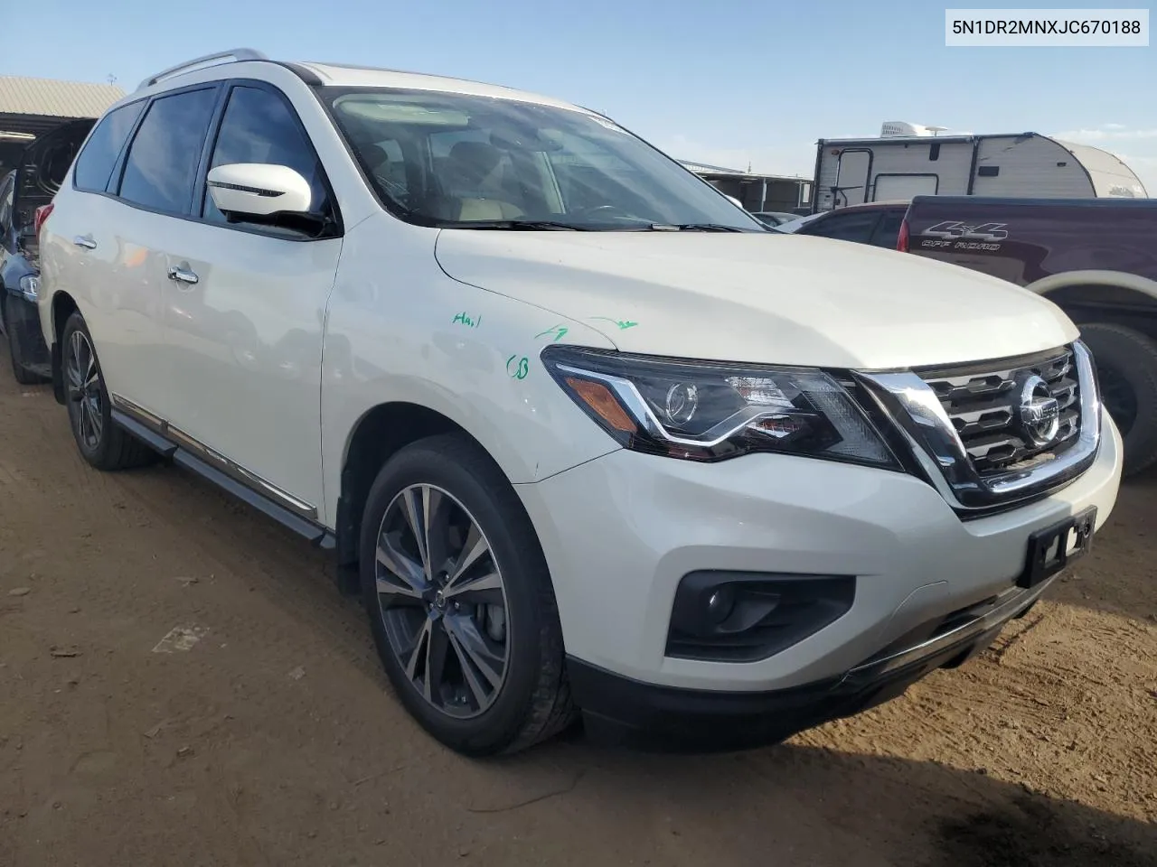 2018 Nissan Pathfinder S VIN: 5N1DR2MNXJC670188 Lot: 72137444