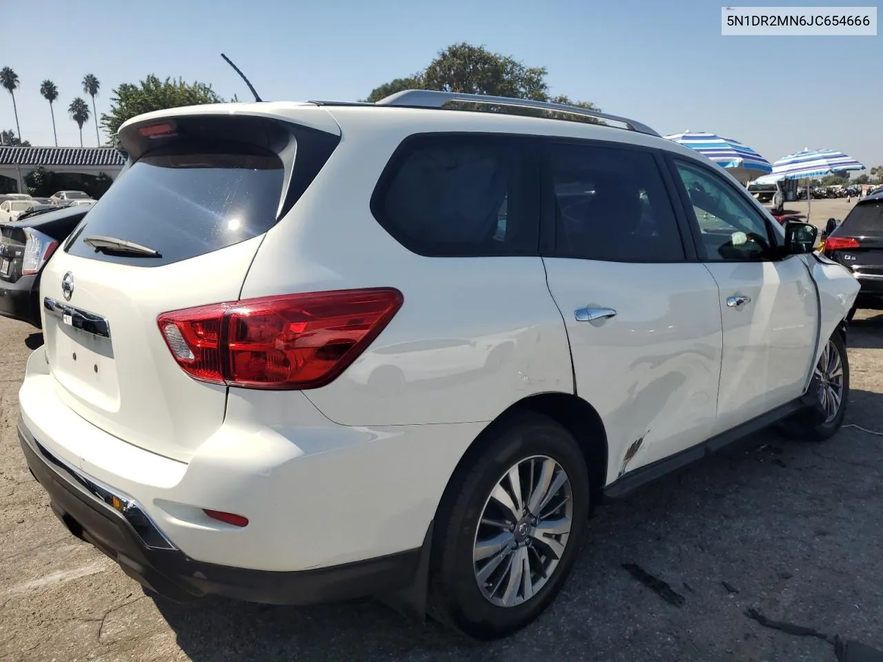 2018 Nissan Pathfinder S VIN: 5N1DR2MN6JC654666 Lot: 73554314