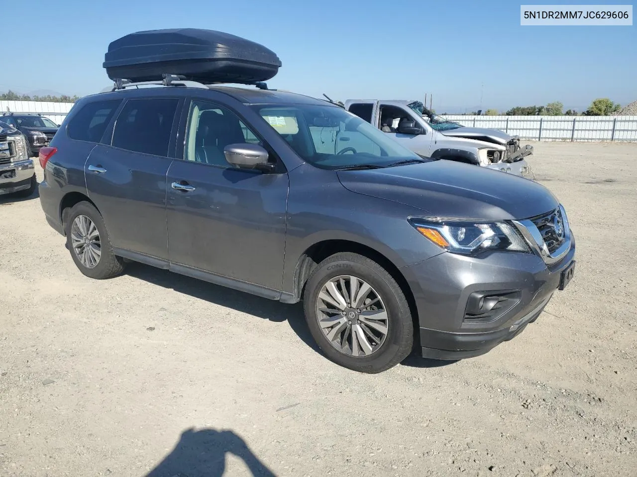 2018 Nissan Pathfinder S VIN: 5N1DR2MM7JC629606 Lot: 73596944