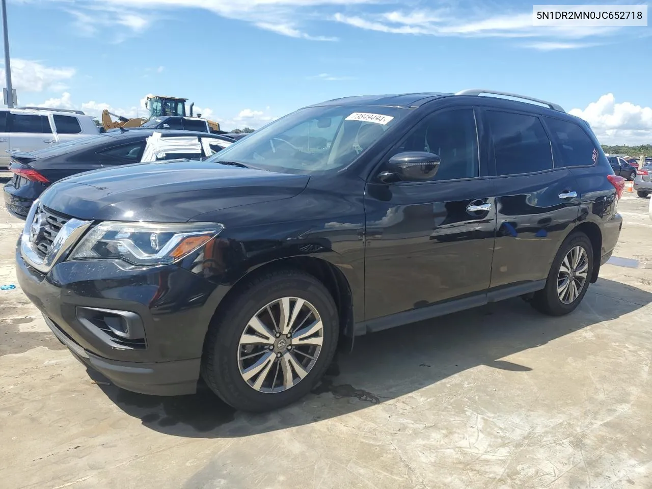 2018 Nissan Pathfinder S VIN: 5N1DR2MN0JC652718 Lot: 73849494