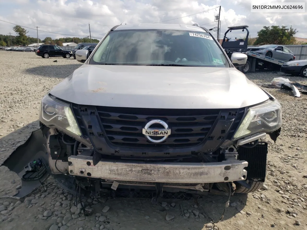 2018 Nissan Pathfinder S VIN: 5N1DR2MM9JC624696 Lot: 74236764