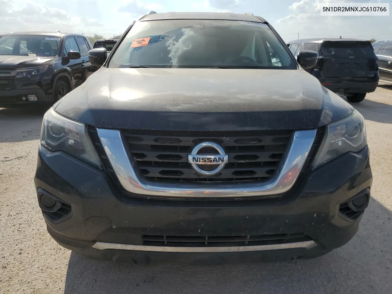 2018 Nissan Pathfinder S VIN: 5N1DR2MNXJC610766 Lot: 74280864