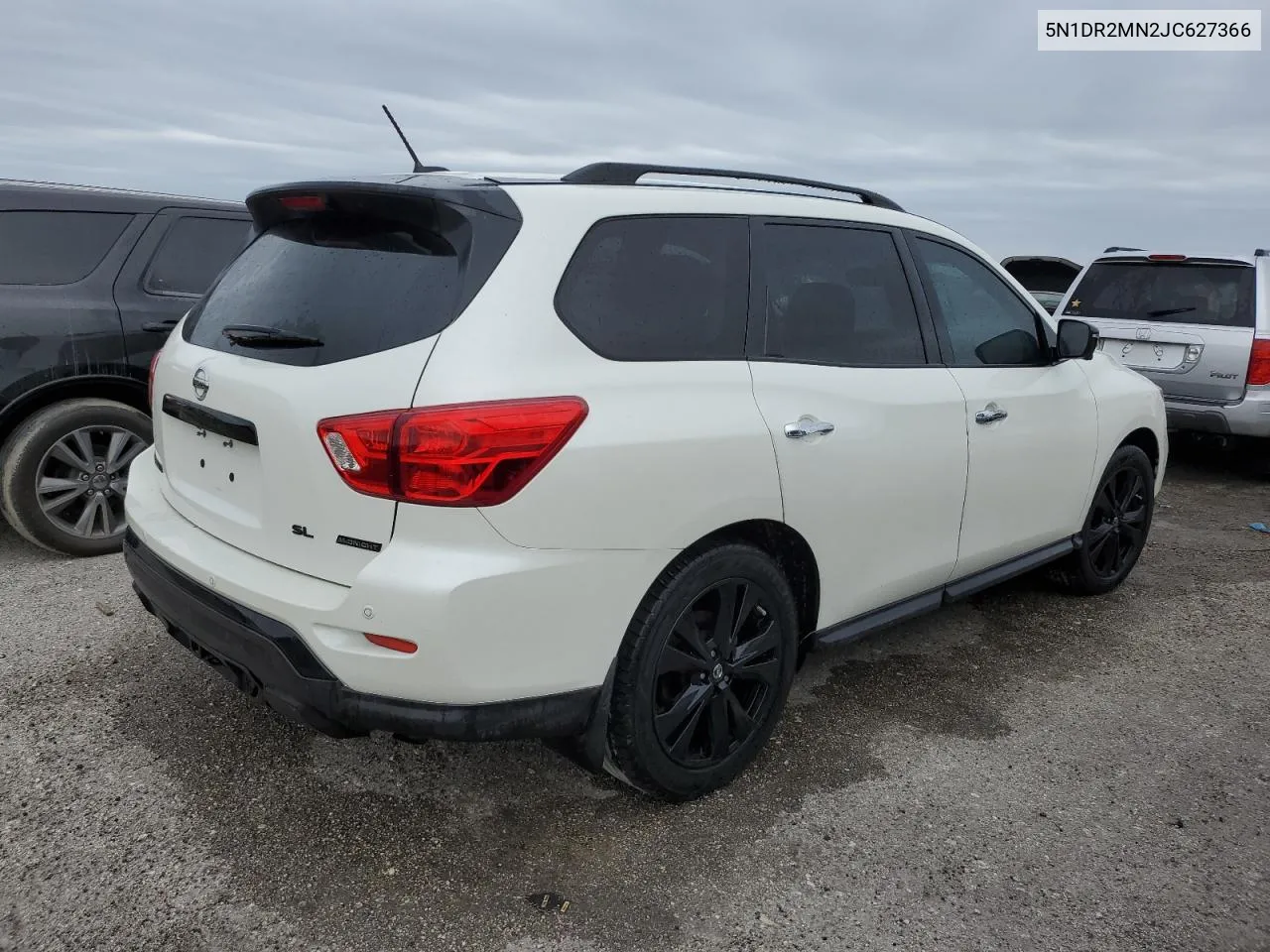 2018 Nissan Pathfinder S VIN: 5N1DR2MN2JC627366 Lot: 75349664