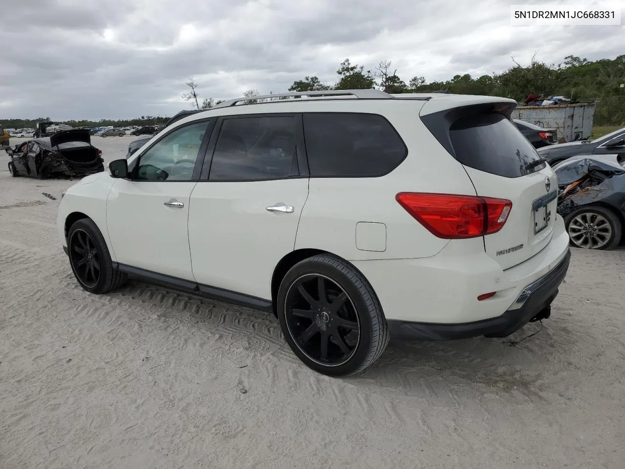 2018 Nissan Pathfinder S VIN: 5N1DR2MN1JC668331 Lot: 75620224