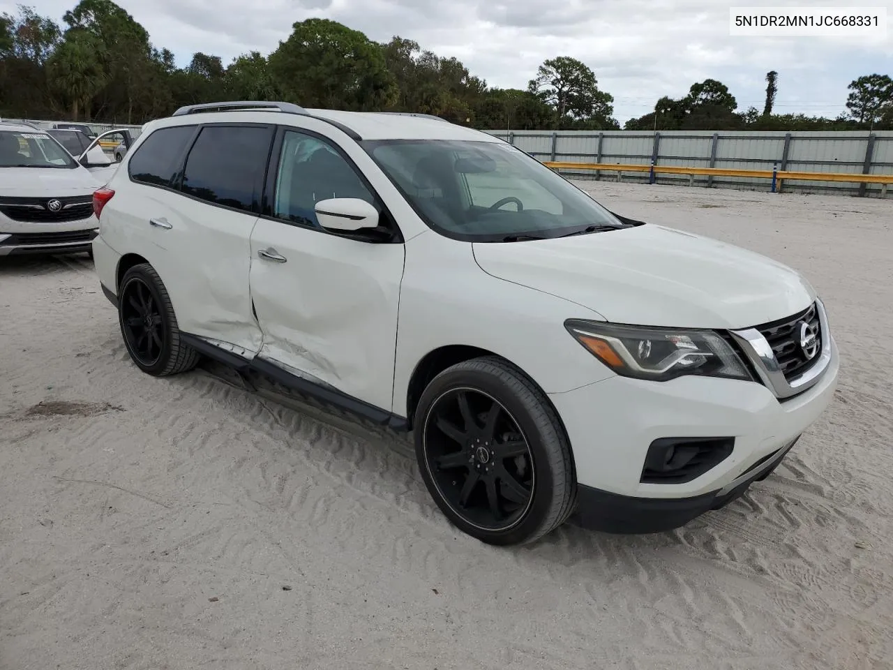 2018 Nissan Pathfinder S VIN: 5N1DR2MN1JC668331 Lot: 75620224