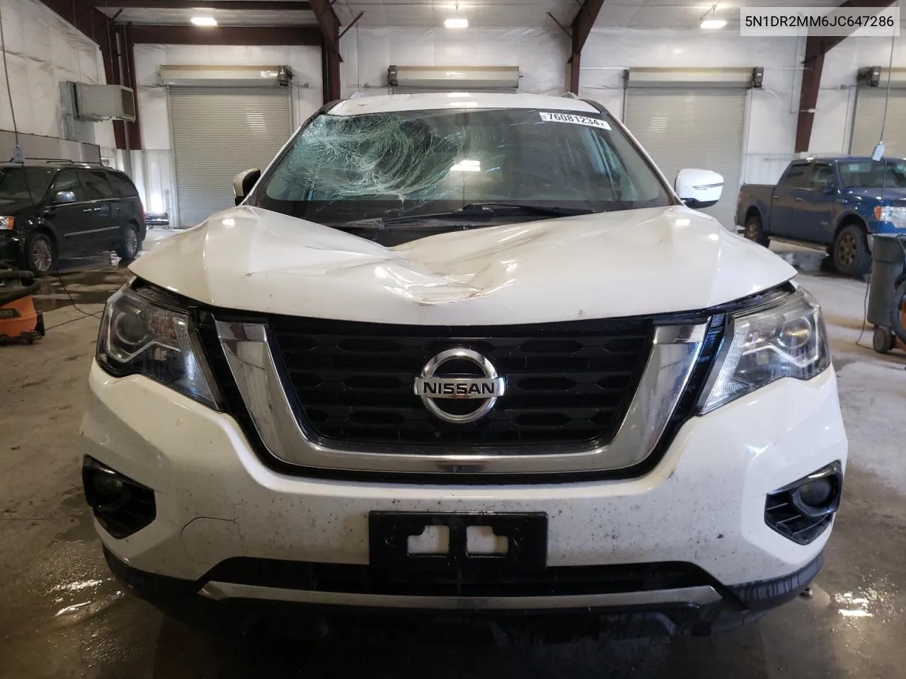 2018 Nissan Pathfinder S VIN: 5N1DR2MM6JC647286 Lot: 76081234