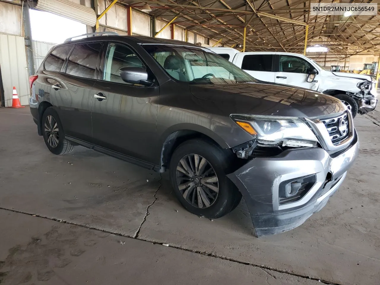 5N1DR2MN1JC656549 2018 Nissan Pathfinder S