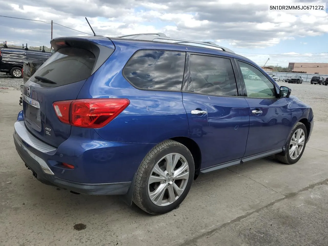 2018 Nissan Pathfinder S VIN: 5N1DR2MM5JC671272 Lot: 76268914