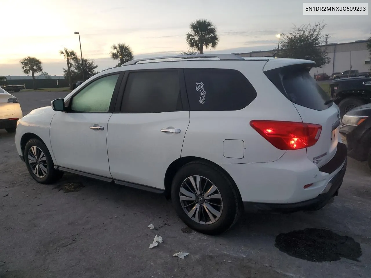 2018 Nissan Pathfinder S VIN: 5N1DR2MNXJC609293 Lot: 78152564