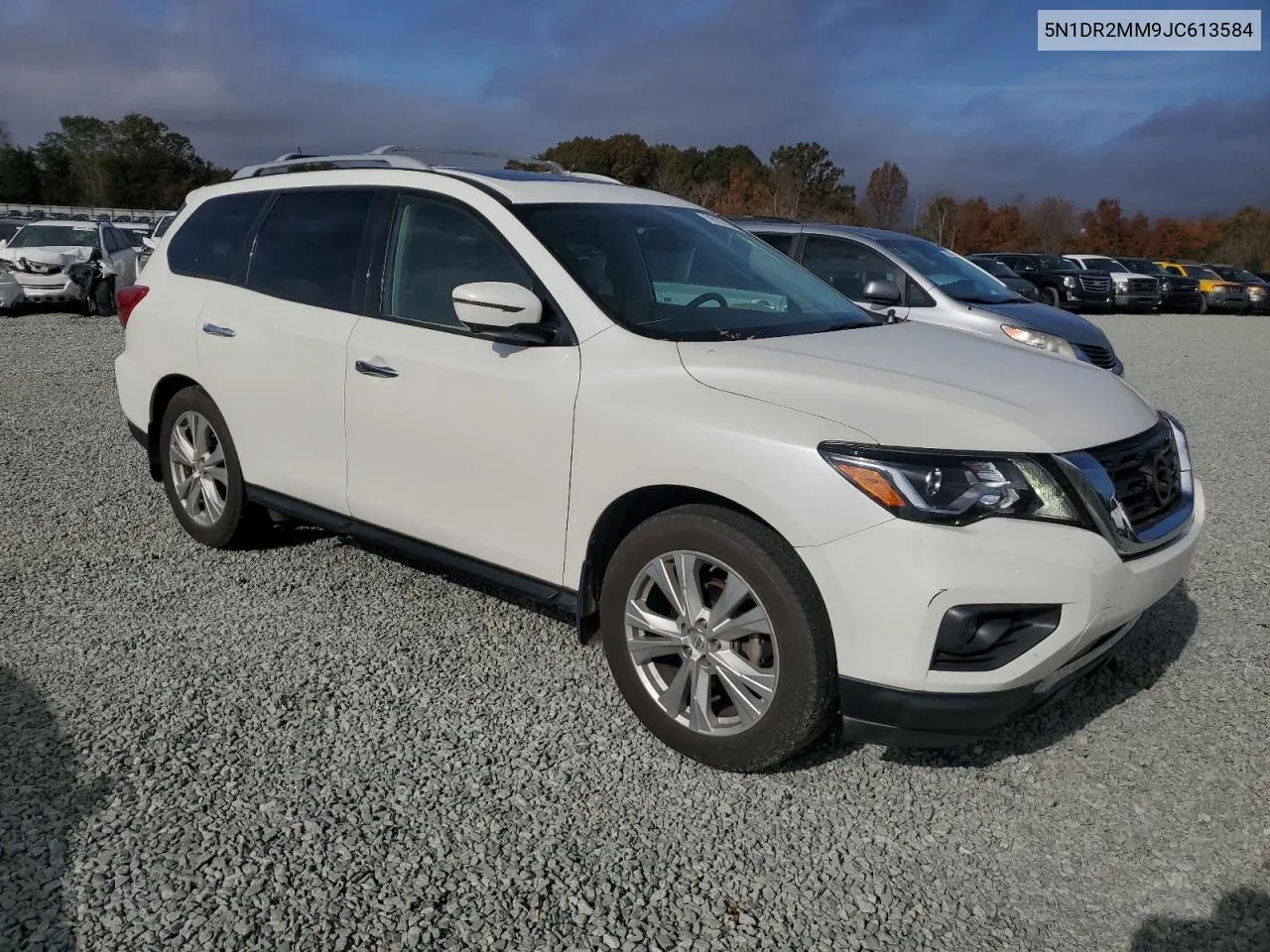 2018 Nissan Pathfinder S VIN: 5N1DR2MM9JC613584 Lot: 79197184