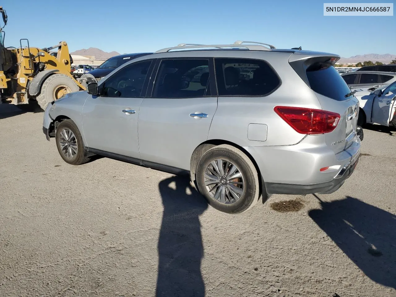 2018 Nissan Pathfinder S VIN: 5N1DR2MN4JC666587 Lot: 79316264