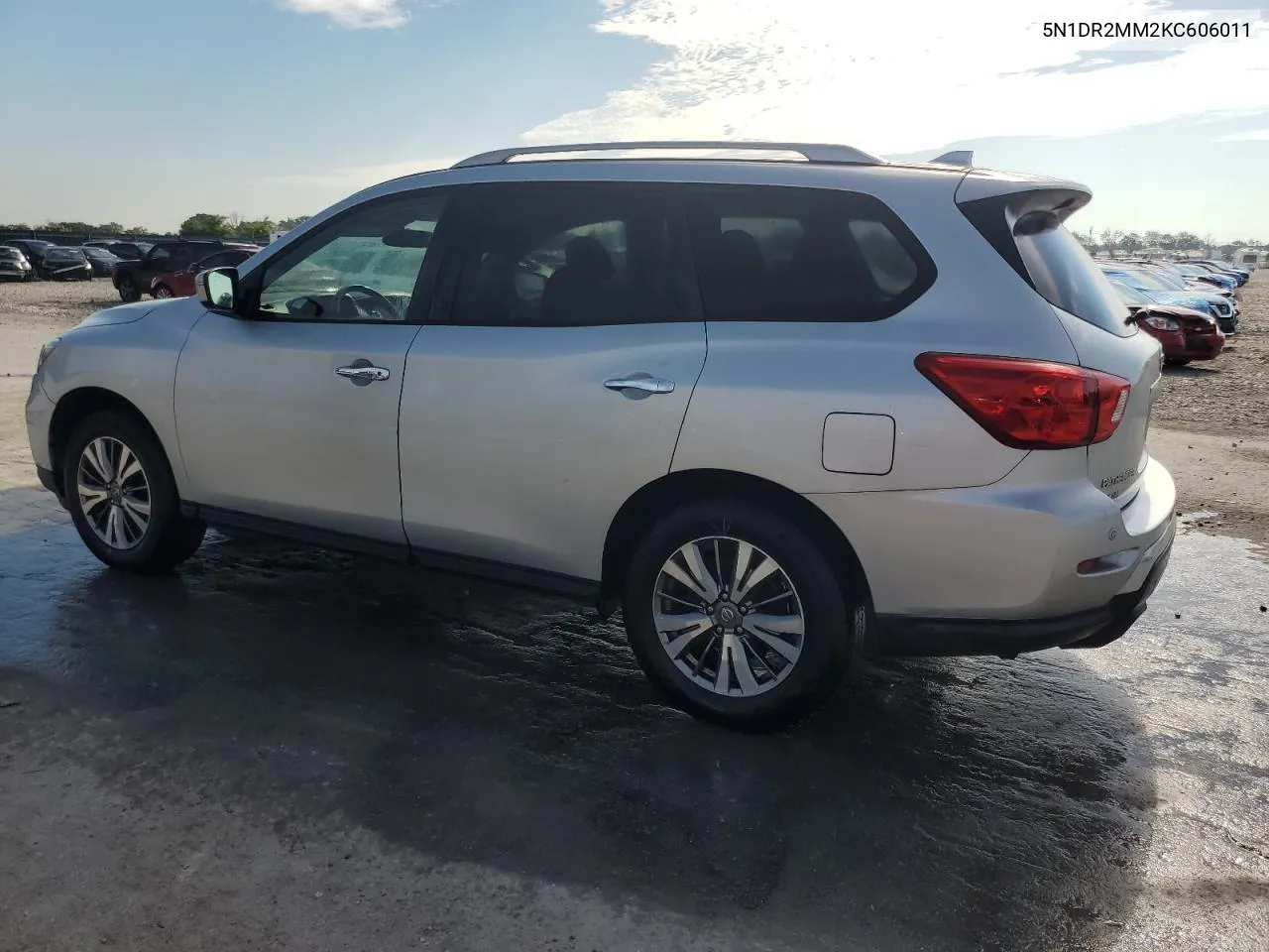 2019 Nissan Pathfinder S VIN: 5N1DR2MM2KC606011 Lot: 59502434