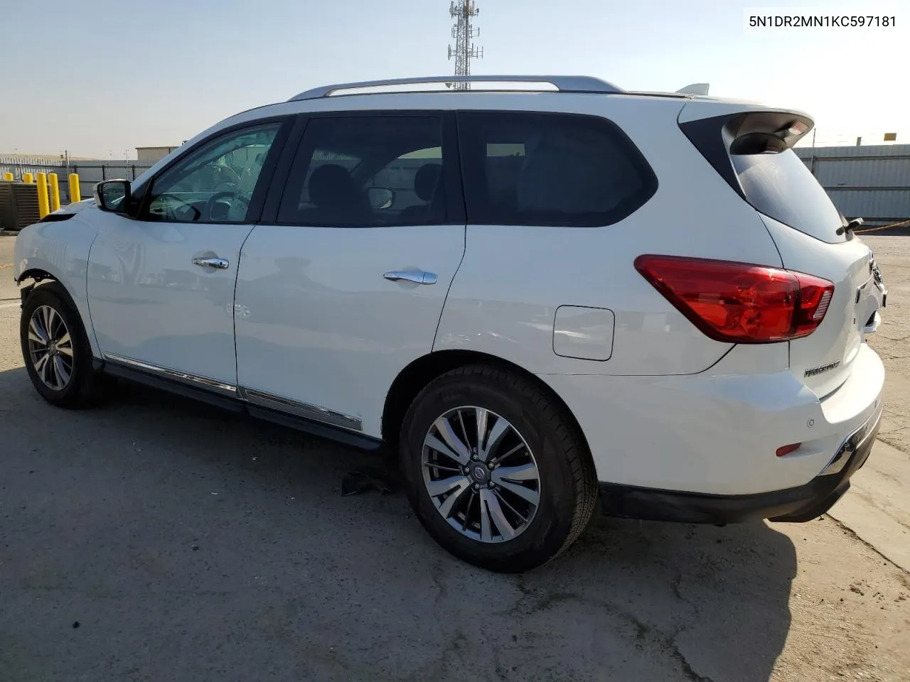 2019 Nissan Pathfinder S VIN: 5N1DR2MN1KC597181 Lot: 69420994