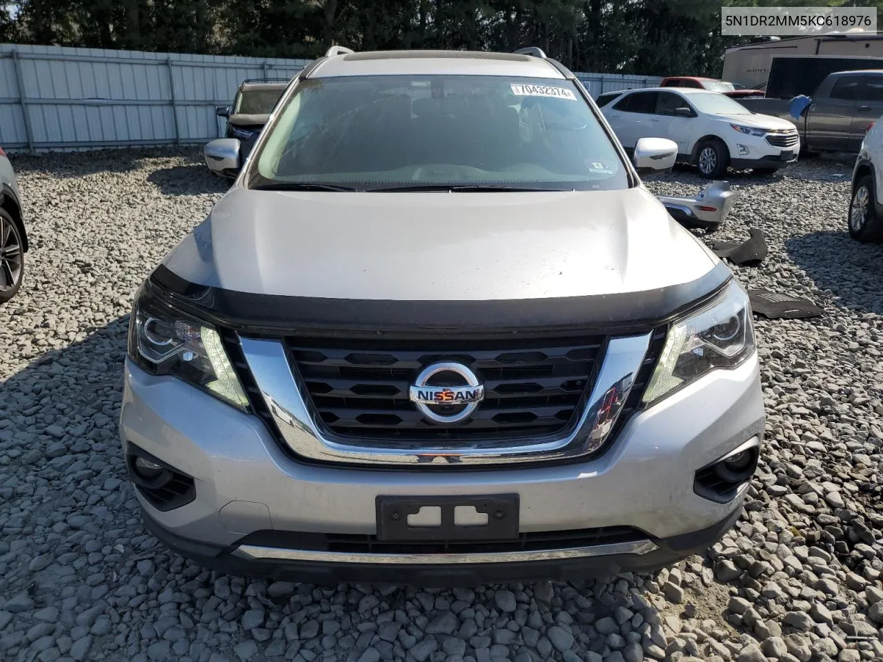 2019 Nissan Pathfinder S VIN: 5N1DR2MM5KC618976 Lot: 70432374