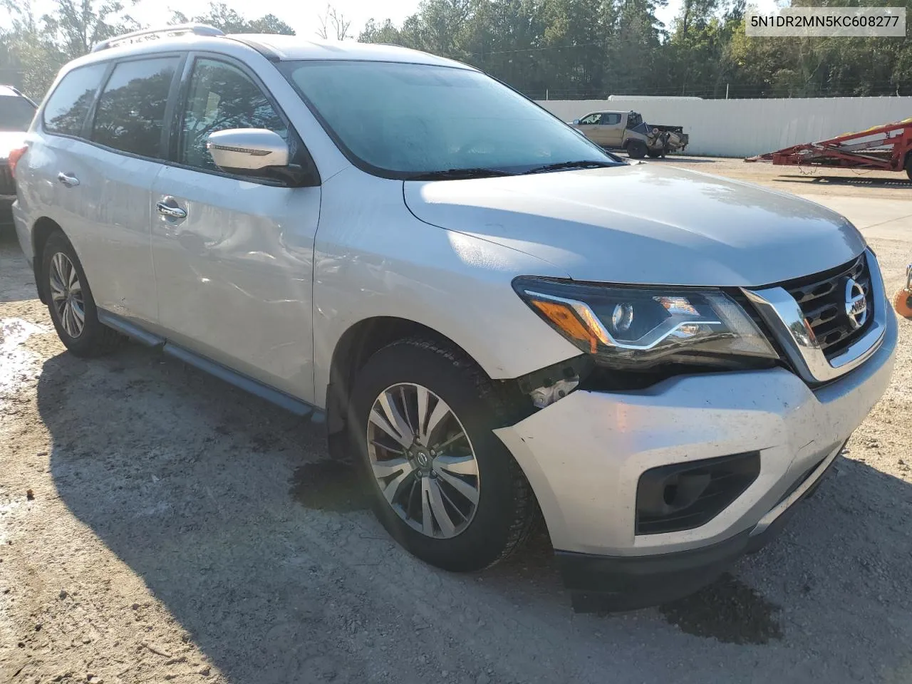 5N1DR2MN5KC608277 2019 Nissan Pathfinder S