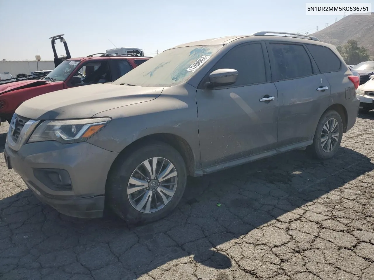 2019 Nissan Pathfinder S VIN: 5N1DR2MM5KC636751 Lot: 72659424