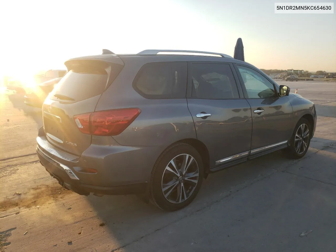 2019 Nissan Pathfinder S VIN: 5N1DR2MN5KC654630 Lot: 73032414